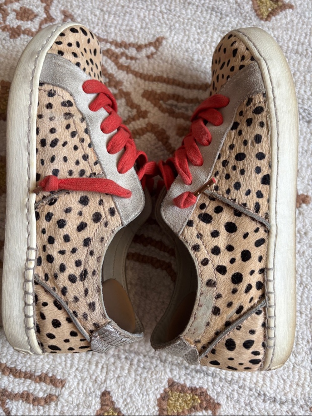 🤎 DOLCE VITA Leopard Print Calf Hair Sneakers - Picture 3 of 12